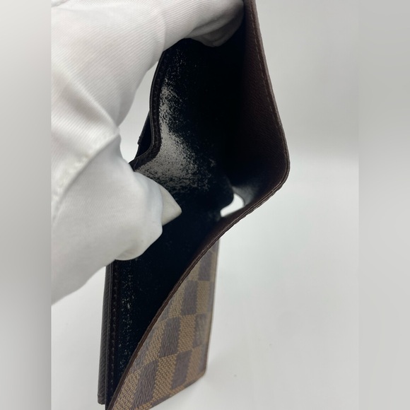 Louis Vuitton Damier Bifold Wallet - Picture 8 of 12